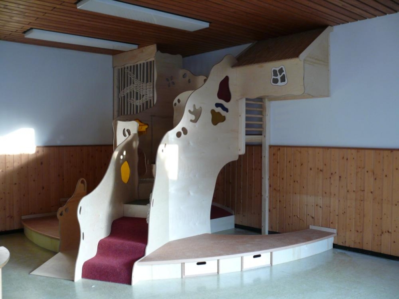 Spielpodest u3